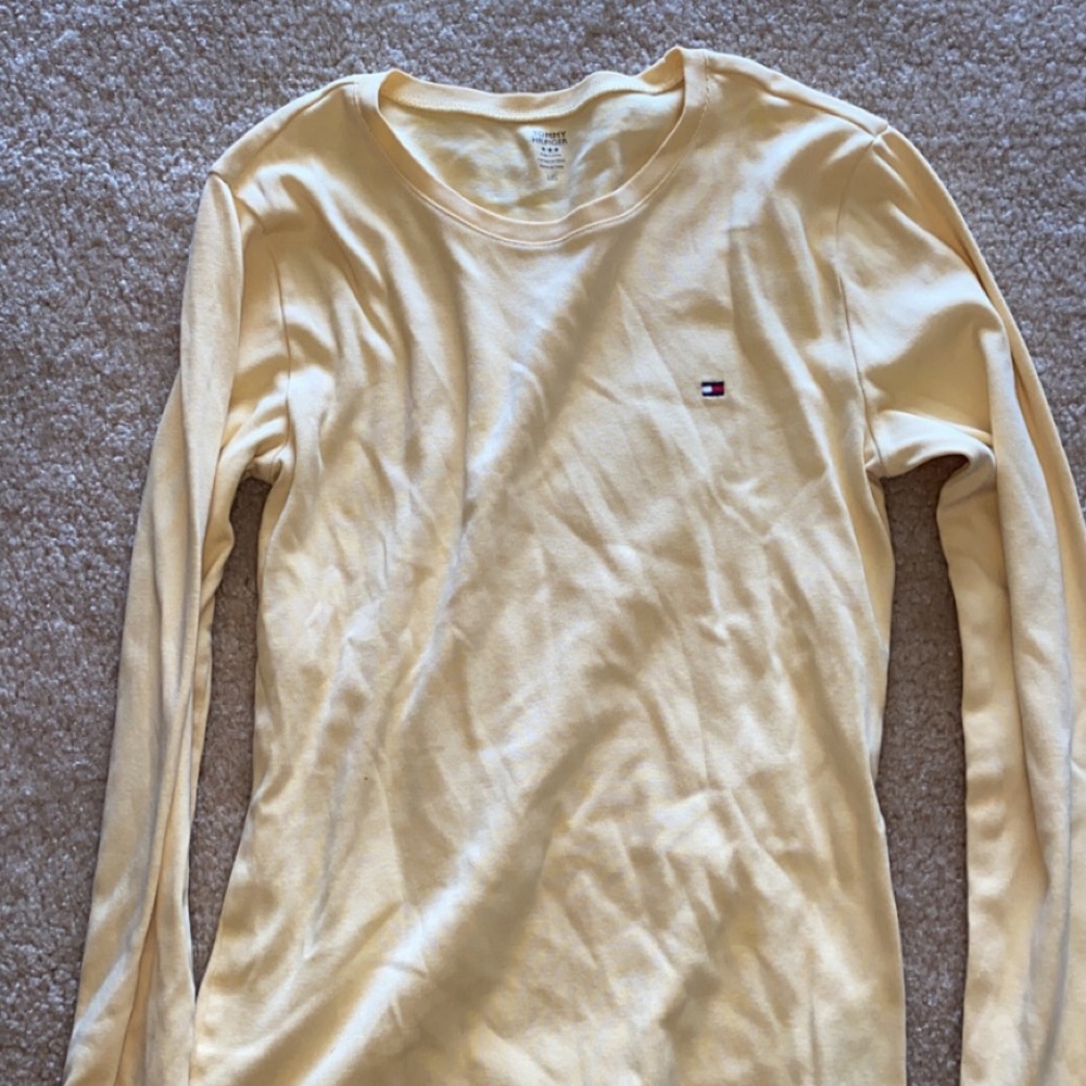 Vintage Tommy Hilfiger shirt